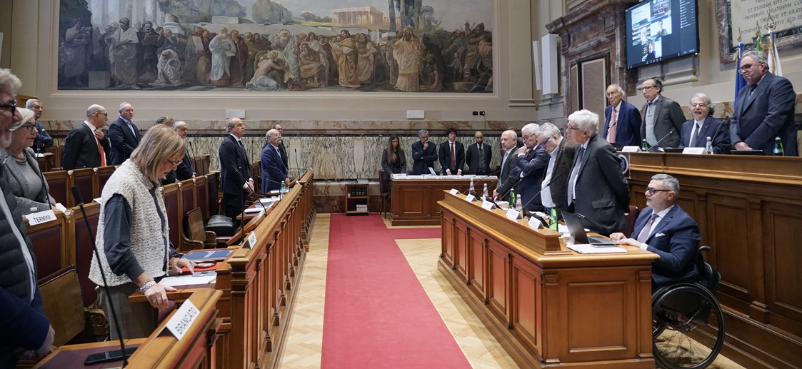 Foto 2 di 2