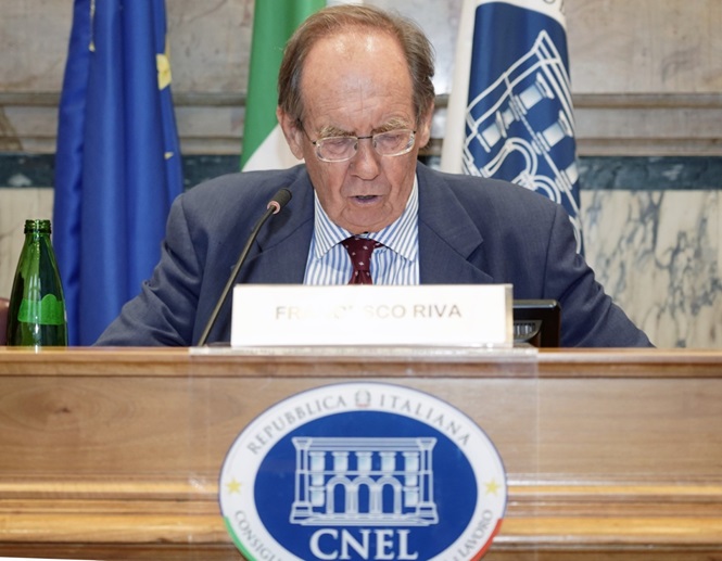 Foto 1 di 2